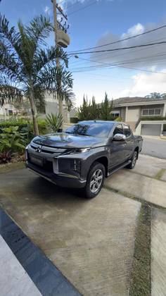 MITSUBISHI L200 TRITON 2.4 16V TURBO DIESEL SPORT HPE CD 4P 4X4 AUTOMÁTICO